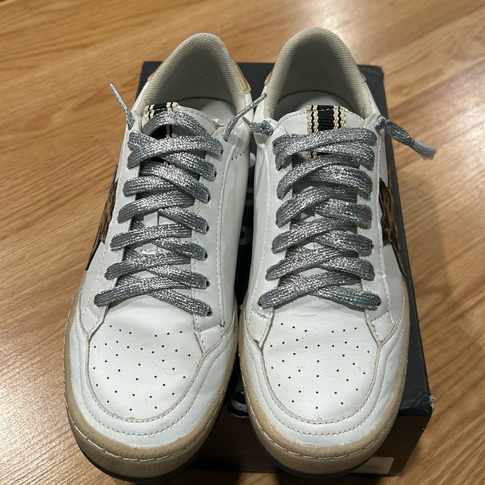 Shu Shop size 6